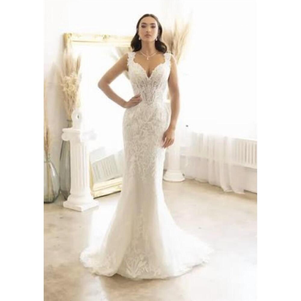 NEW ABBY LANE fitted lace wedding dress in ivory